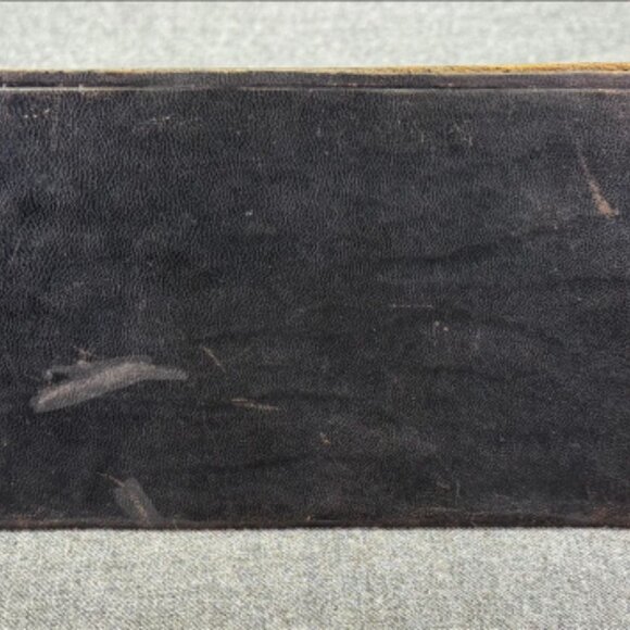 Antique embossed scrolls/flowers genuine black leather letters, documents holder - Picture 6 of 9